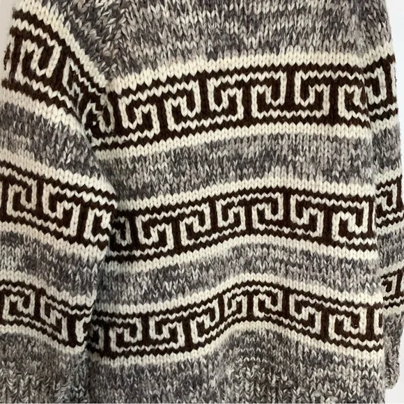 Cowichan Handmade Wool Sweater Jacket XL - Picture 3 of 6